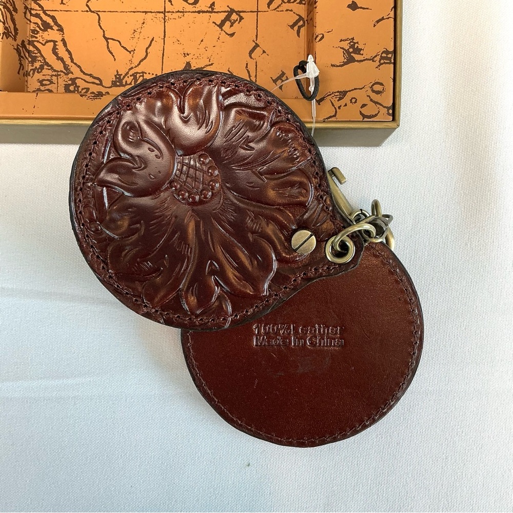 Patricia Nash Erica Wallet & Liscia Mirror, Hand Tooled Brown Leather - Picture 5 of 9